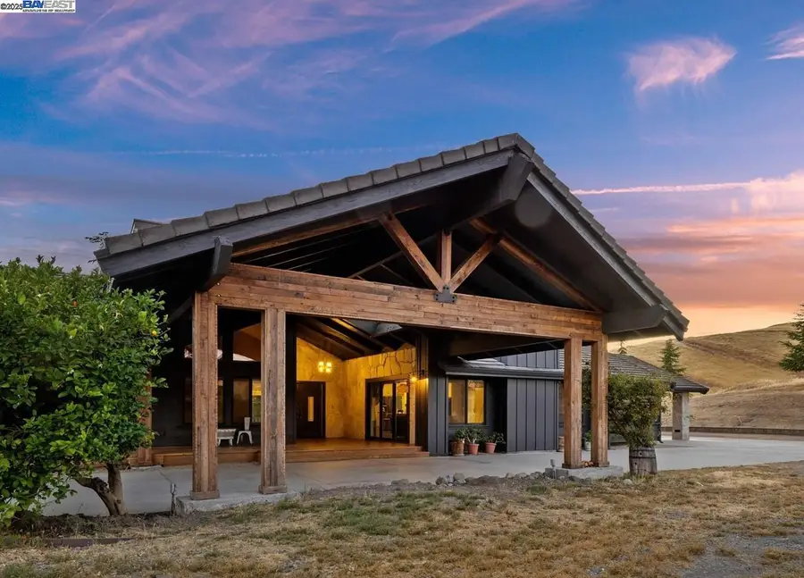 8191 Highland Rd, Tassajara, CA 94551 - Image #2