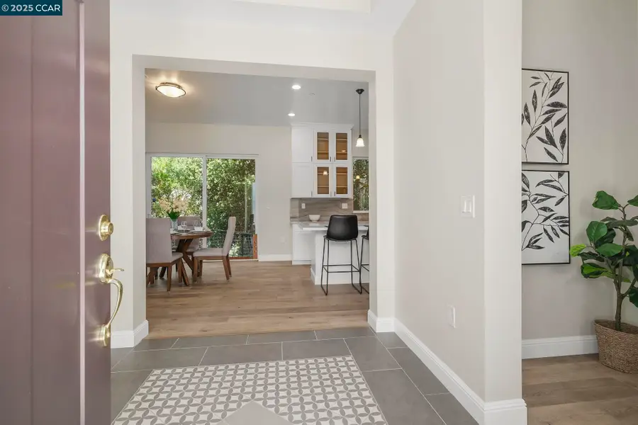 208 Valley View Pl, El Sobrante, CA 94803 - Image #3