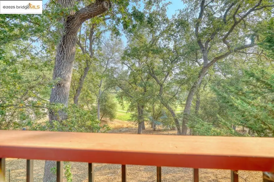 19195 Ferretti Rd., Groveland, CA 95321 - Image #3