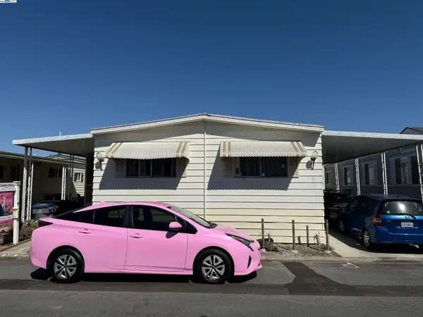 1220 Tasman #558, Sunnyvale, CA 94089