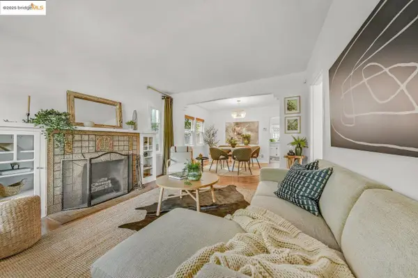 5925 Outlook Ave, Oakland, CA 94605