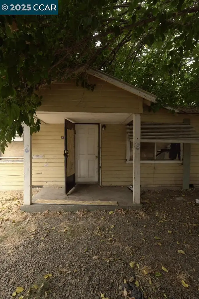 2347 E Alpine, Stockton, CA 95205 - Image #1