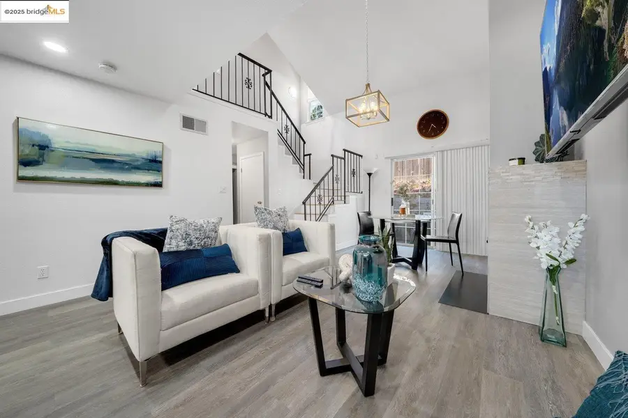 7572 Mountain Blvd. #2, Oakland, CA 94605 - Image #3