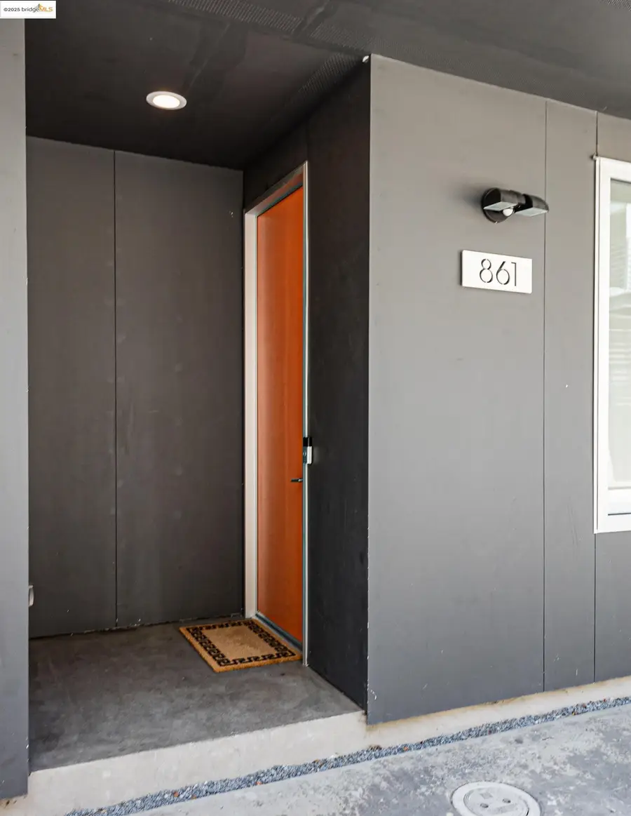 861 W Grand Ave, Oakland, CA 94607 - Image #3