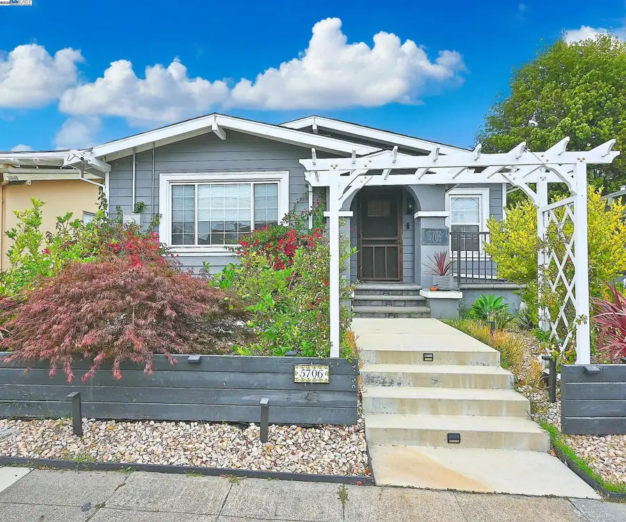 5706 Brookdale Ave, Oakland, CA 94605 - Image #3