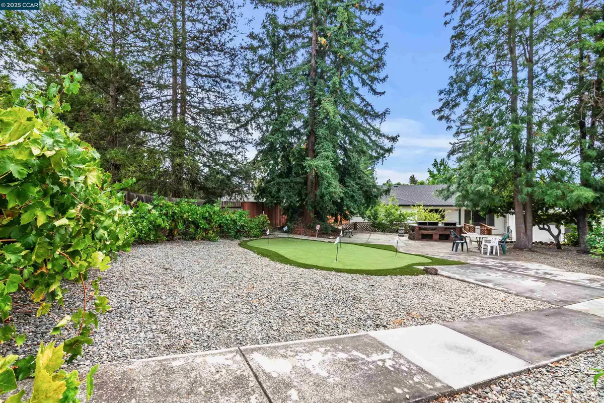 540 Hamilton Way, Pleasanton, CA 94566 - Image #1