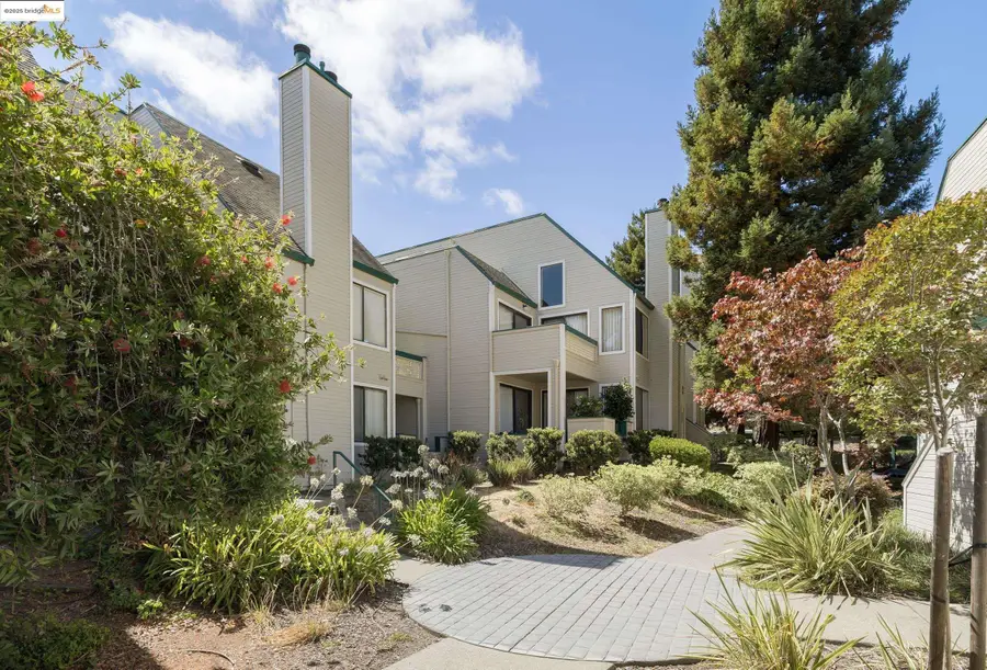 3675 West Ct, Richmond, CA 94806 - Image #2