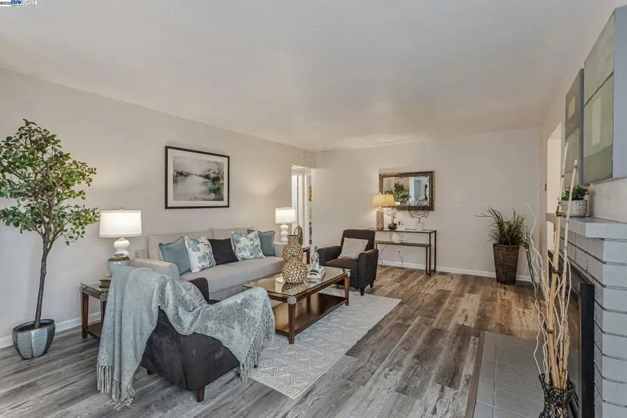 36563 Beutke Dr, Newark, CA 94560 - Image #3