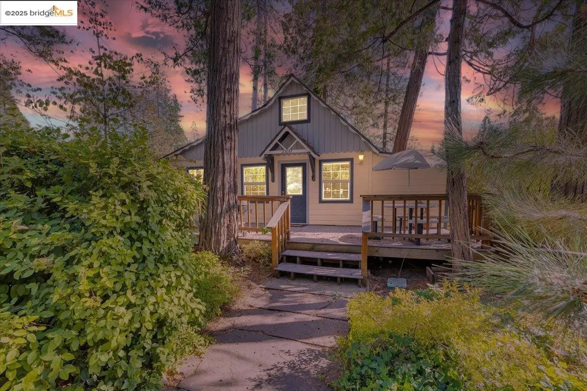 23057 Fuller Rd, Twain Harte, CA 95383 - Image #1