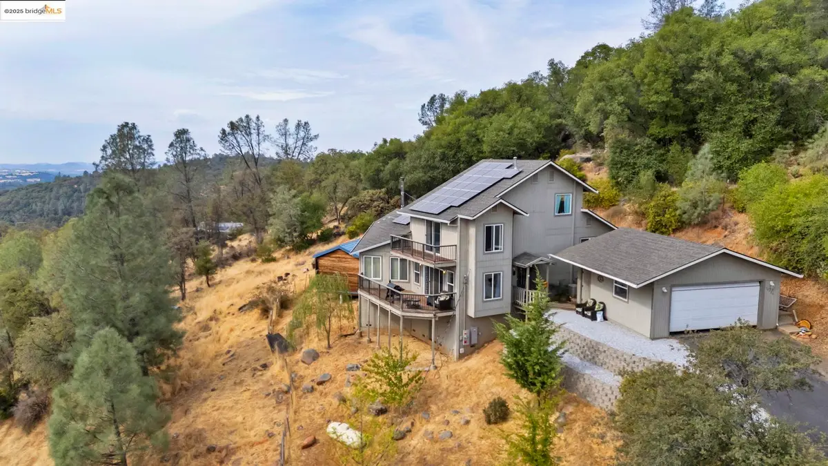 20588 Upper Hillview Dr, Sonora, CA 95370 - #1