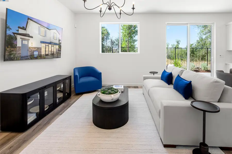 859 Pecan Tree Ln, Galt, CA 95632 - Image #3