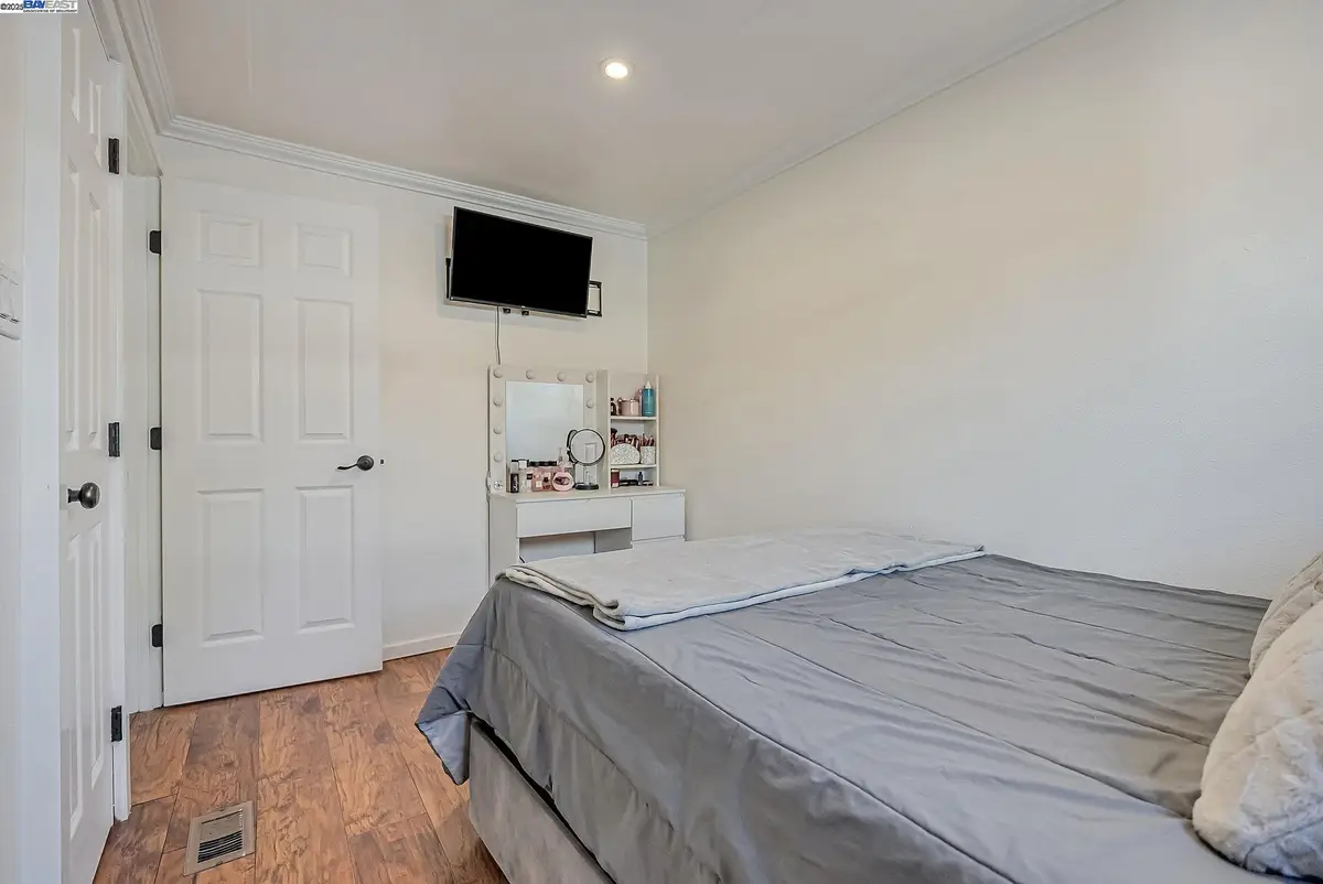 19150 Hesperian Blvd #19, Hayward, CA 94541 - #1