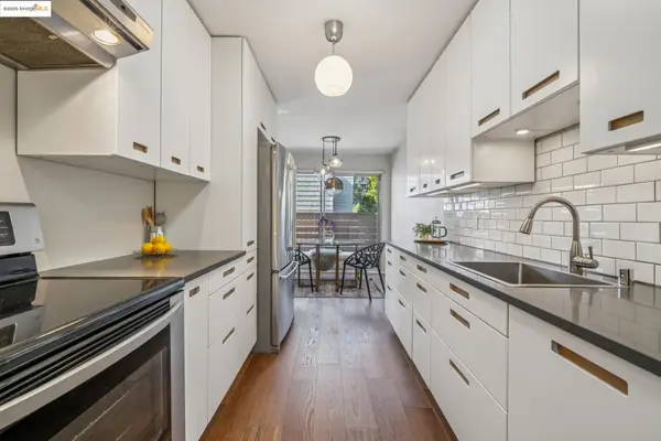 375 Jayne Ave #402, Oakland, CA 94610