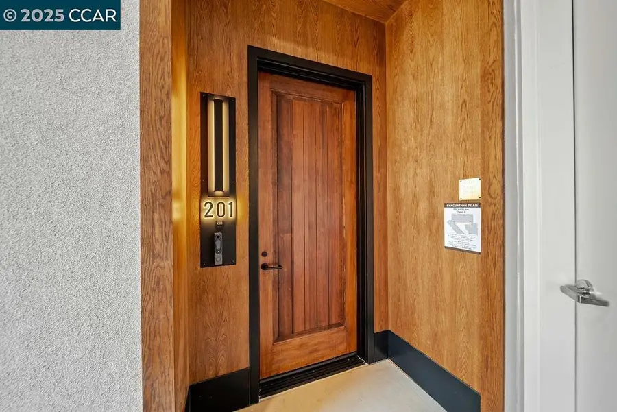 600 Hartz Ave #201, Danville, CA 94526 - Image #2