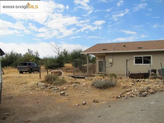 6995 Fracerro Rd, Mountain Ranch, CA 95246 - Image #2