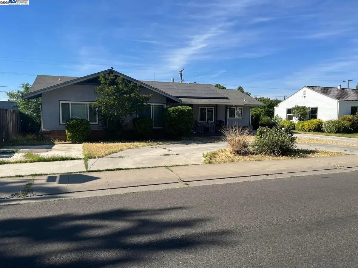 1825 Michigan Ave, Stockton, CA 95204 - Image #1