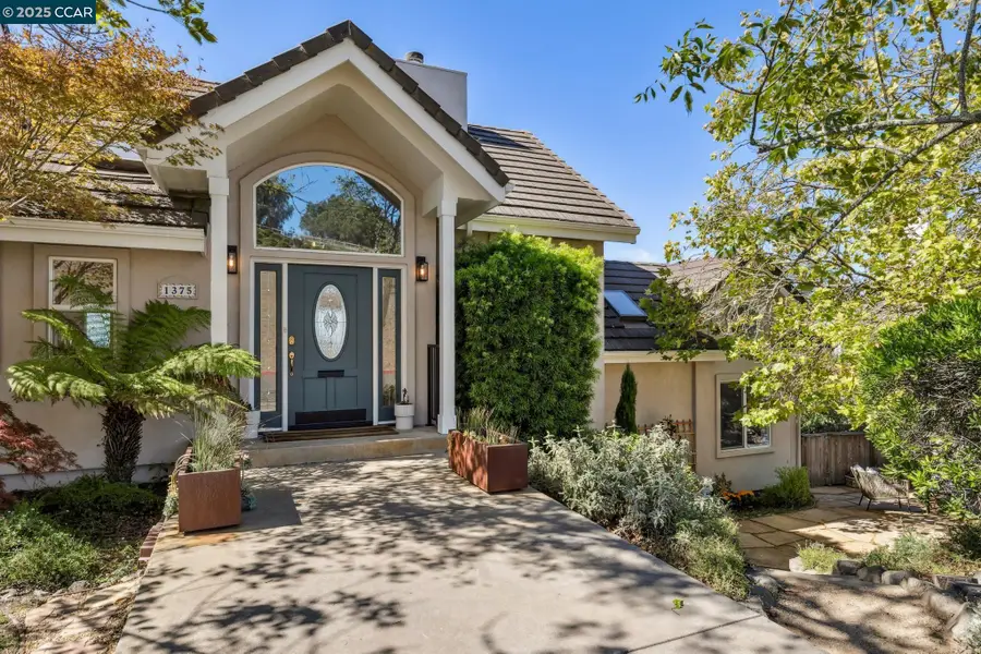 1375 Summit Park Ct, El Cerrito, CA 94530 - Image #2