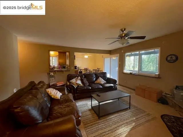 25481 David Dr, Long Barn, CA 95335 - Image #3