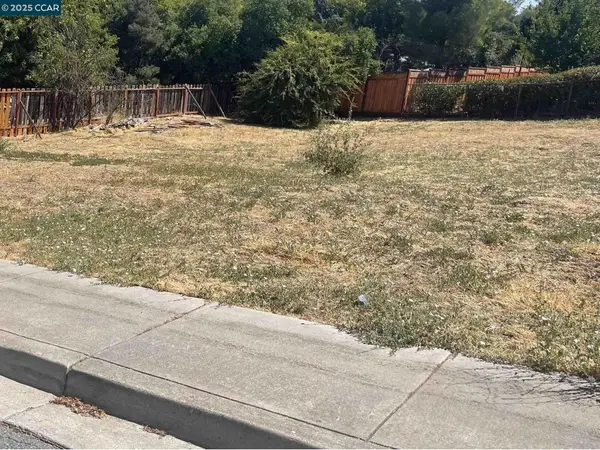 1170 Green Gables Ct, Concord, CA 94518