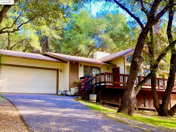 13133 Mohrmann St, Groveland, CA 95321