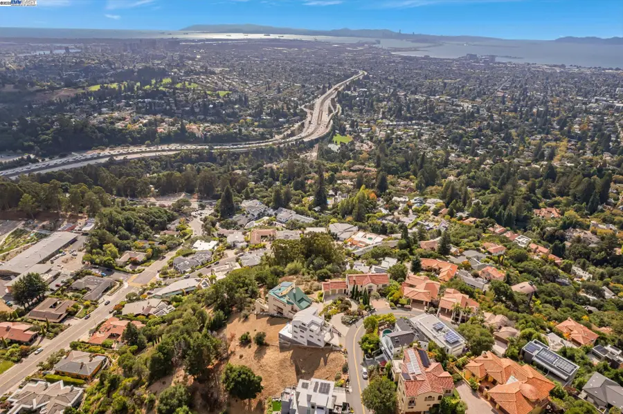 1522 Grand View Drive, Berkeley, CA 94705 - Image #2