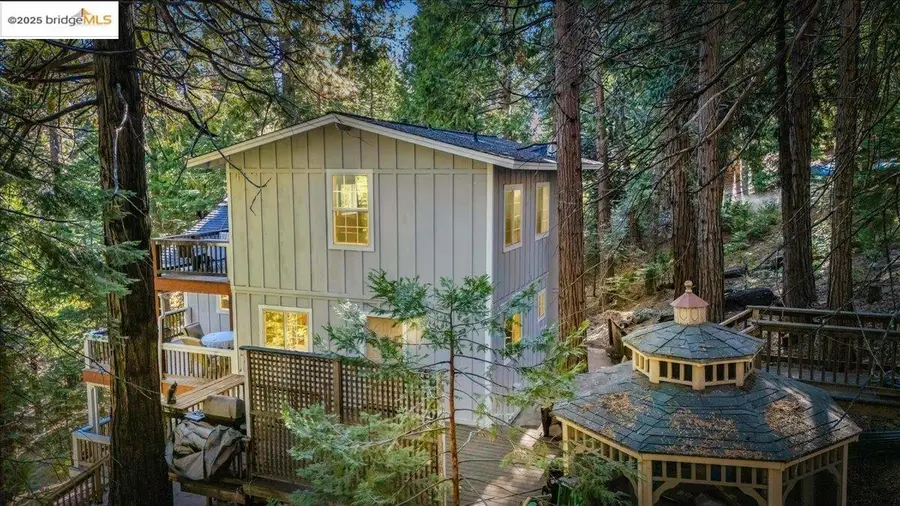 29289 Kern Ct, Cold Springs, CA 95335 - Image #2