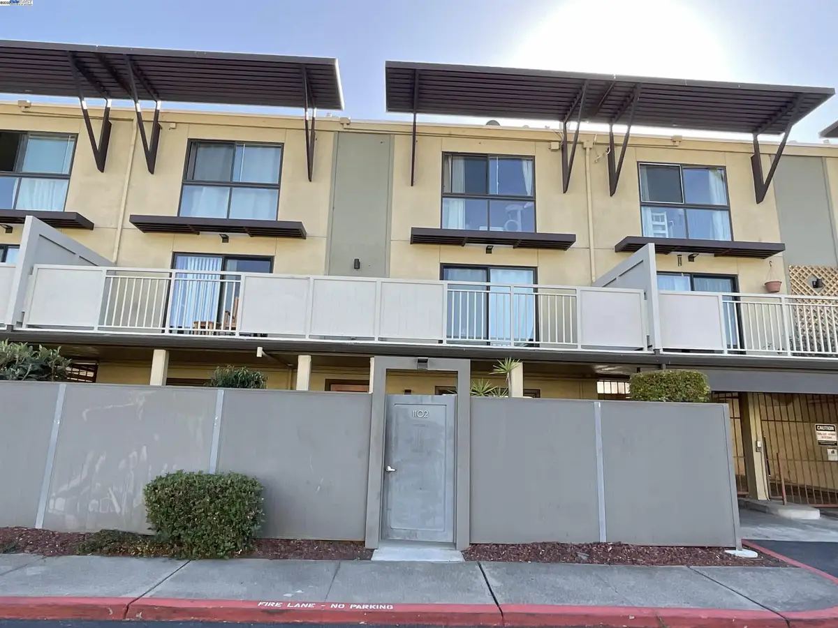 1102 Admiralty Ln, Foster City, CA 94404 - Image #1