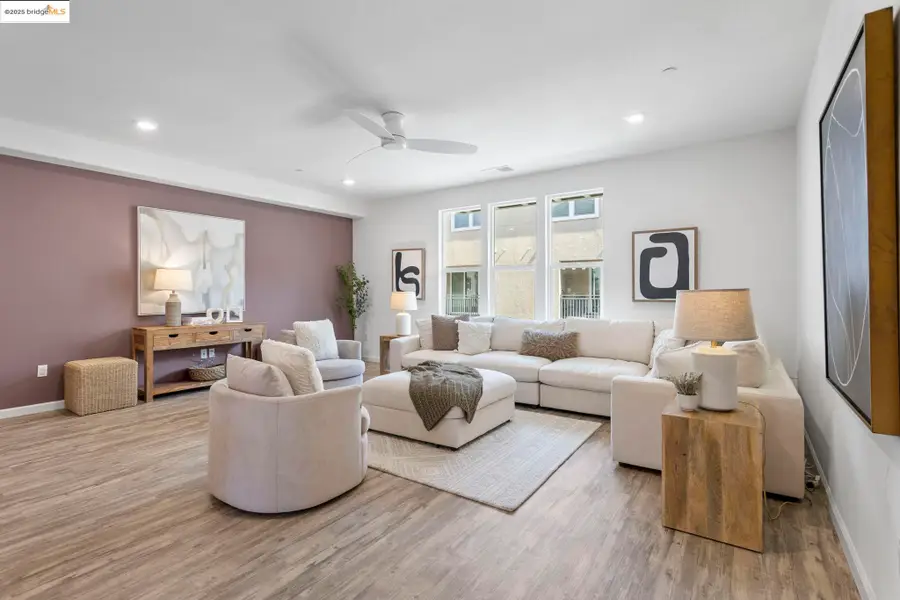 7129 Calistoga Ln, Dublin, CA 94568 - Image #2