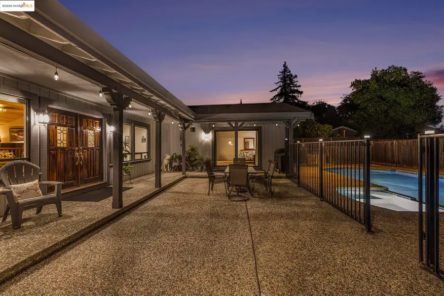 3622 Delancey Ln, Concord, CA 94519 - Image #2