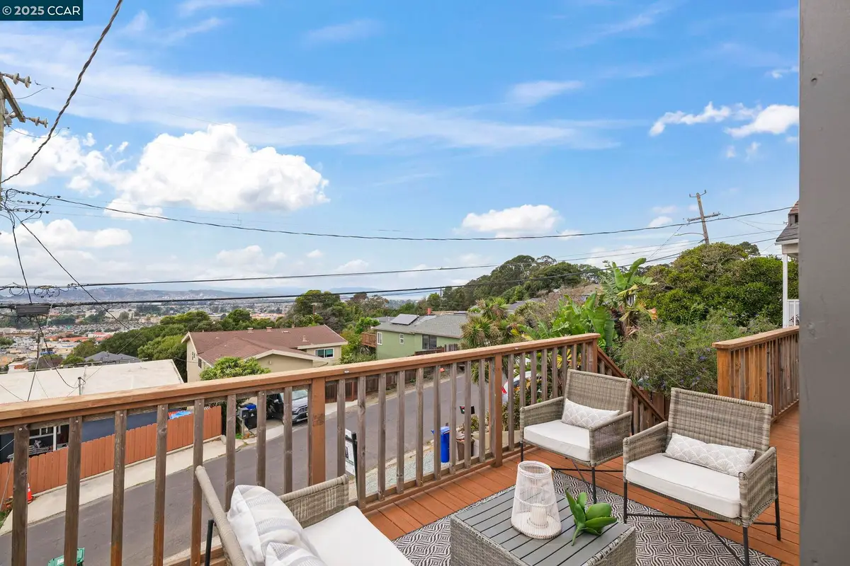 1532 Bayo Vista Ave, San Pablo, CA 94806 - Image #1