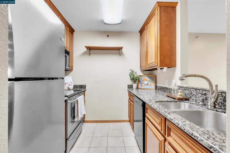 29583 Vanderbilt Street #310, Hayward, CA 94544 - Image #3