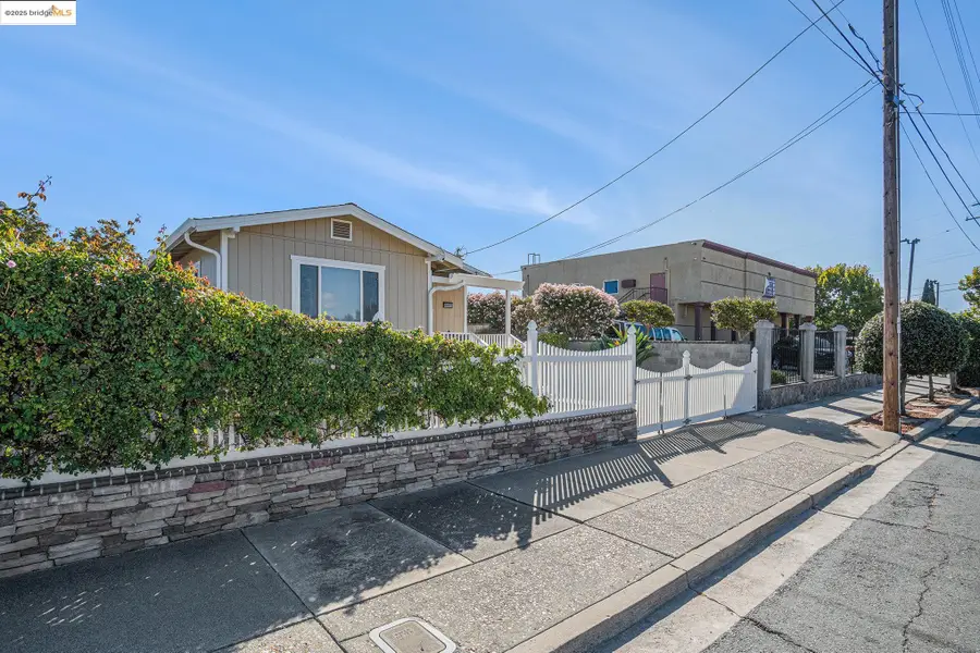 2005 C St, Antioch, CA 94509 - Image #2