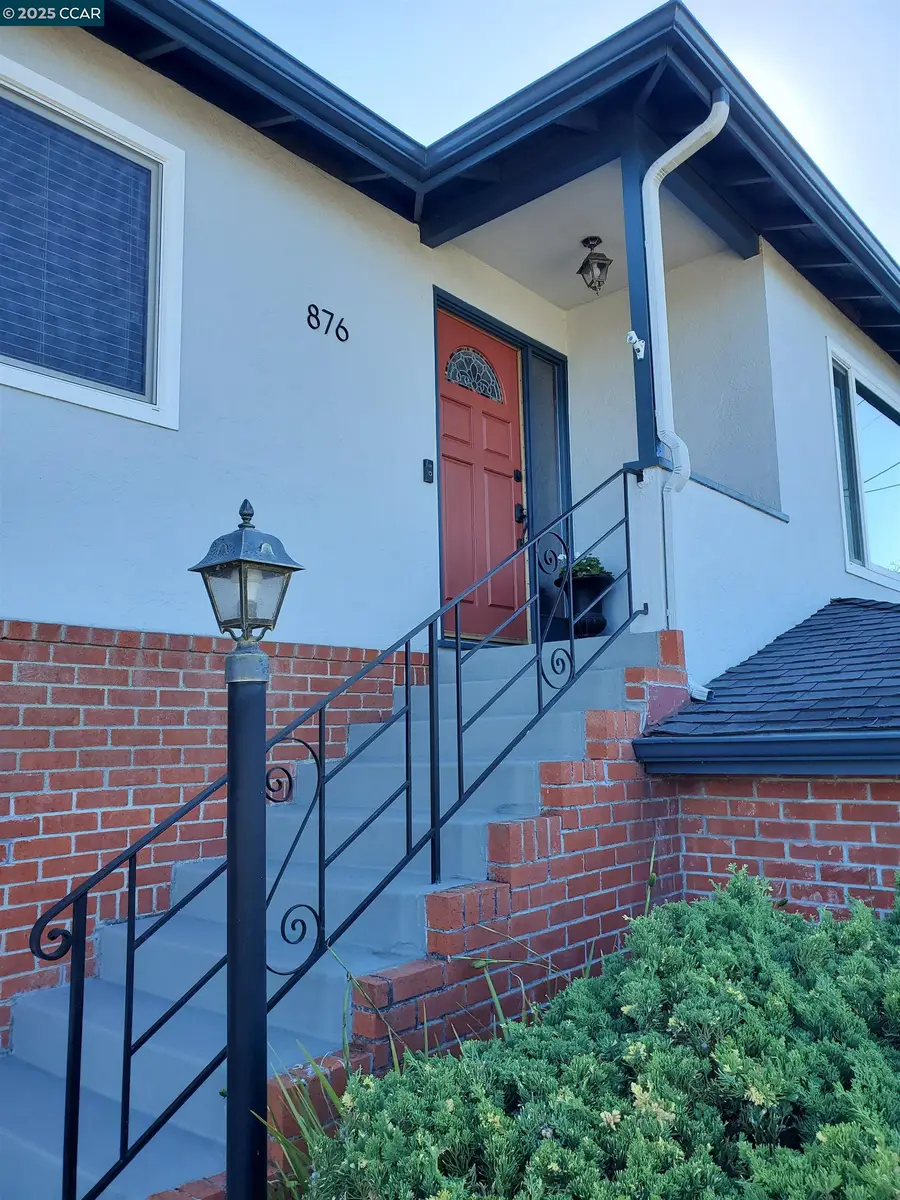 876 Balra Dr, El Cerrito, CA 94530 - Image #3