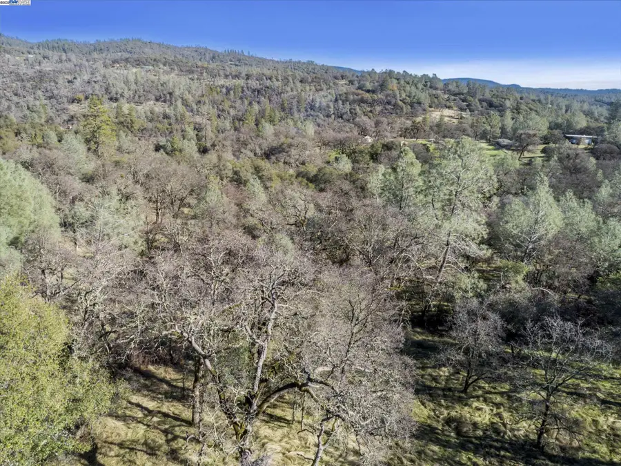 14011 Neptune Ln, Browns Valley, CA 95918 - #3