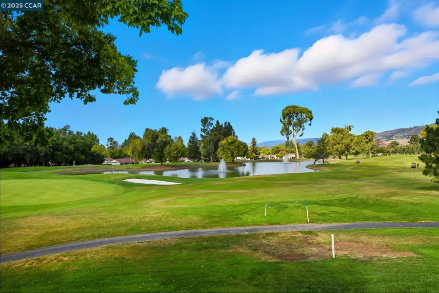 8366 Riesling Way, San Jose, CA 95135 - Image #3