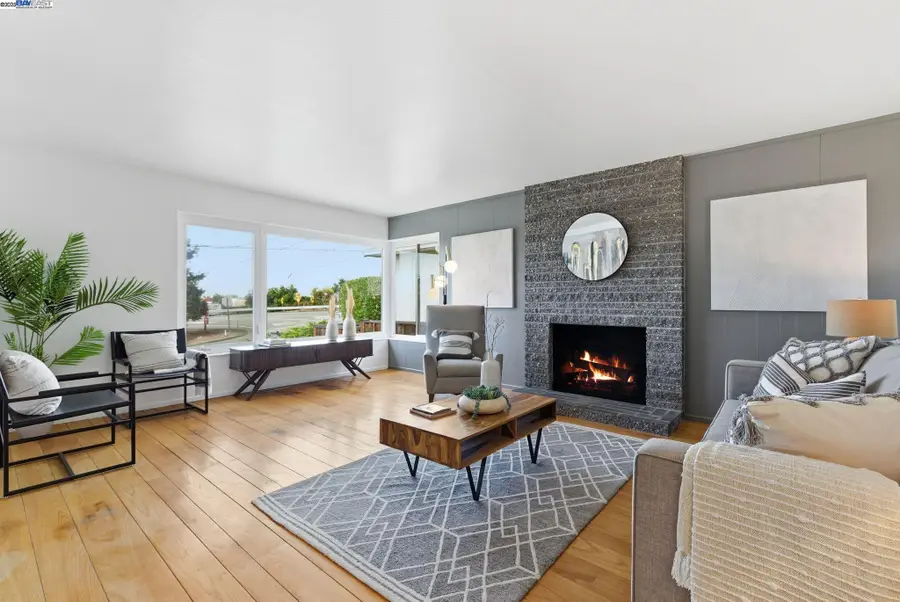 2724 Benedict Dr, San Leandro, CA 94577 - Image #3