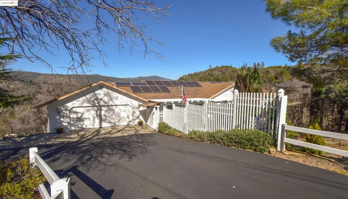 15830 Ridgefield Court, Sonora, CA 95370 - Image #1
