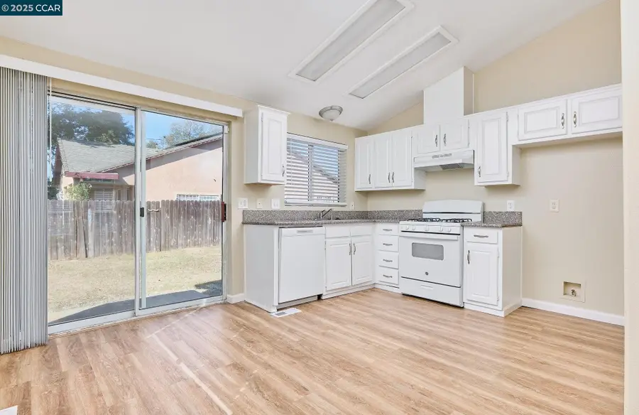 3812 Didcot Cir, Sacramento, CA 95838 - Image #3