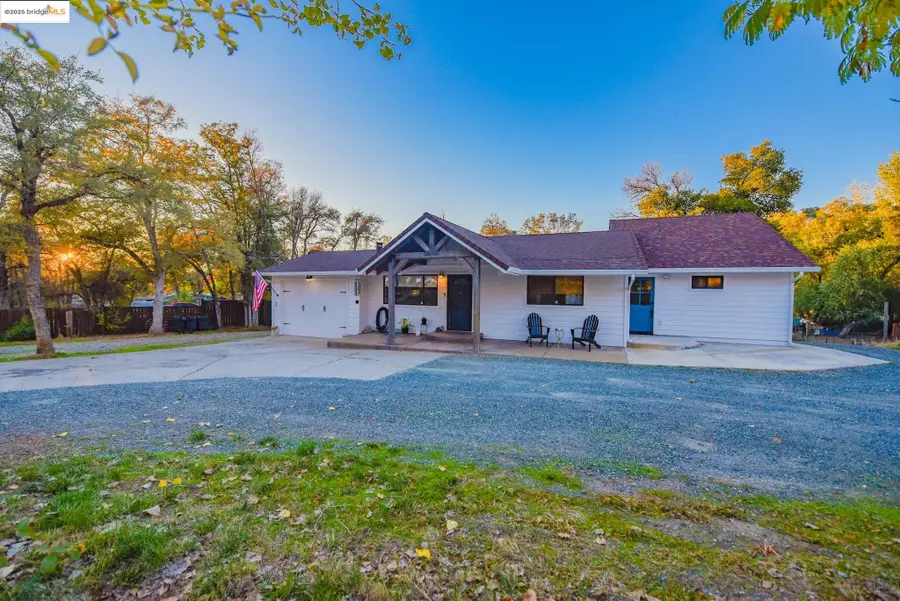 20636 Willow Springs Dr, Soulsbyville, CA 95372 - Image #2