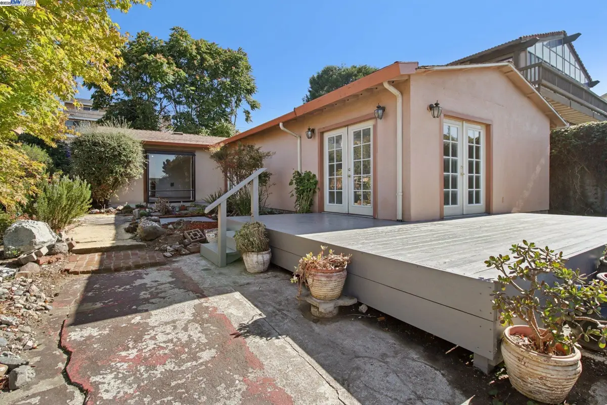14683 Midland Rd, San Leandro, CA 94578 - Image #1