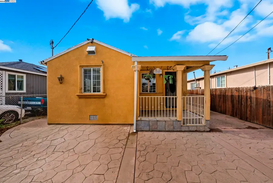 10507 Russet St, Oakland, CA 94603 - Image #2