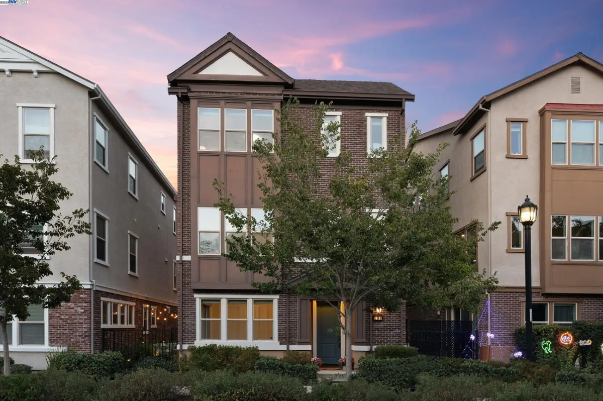 1360 Brookline Loop, Pleasanton, CA 94566 - Image #1