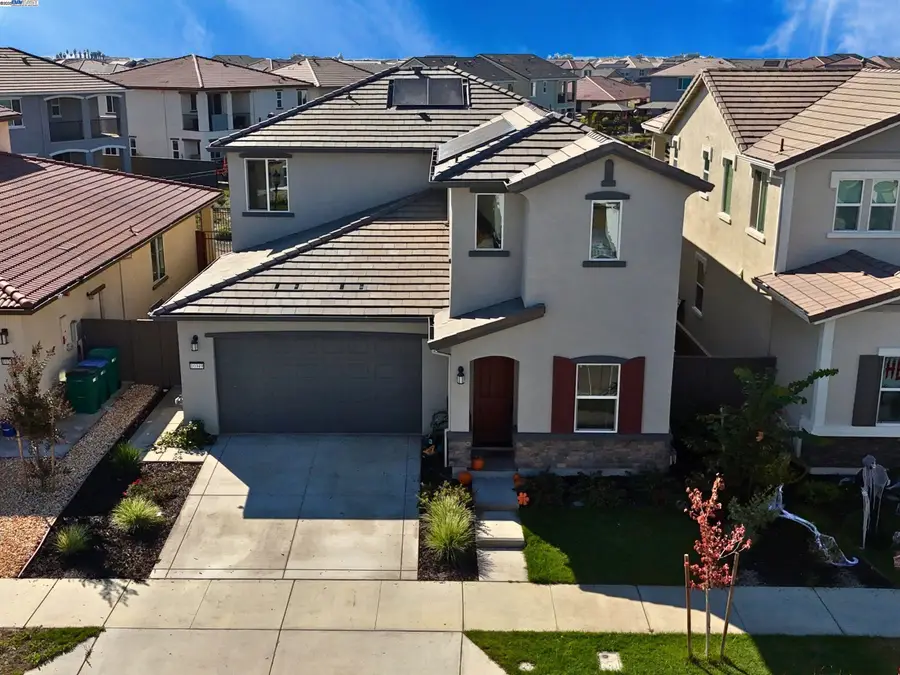 10349 Baldy Dr, Stockton, CA 95219 - Image #2