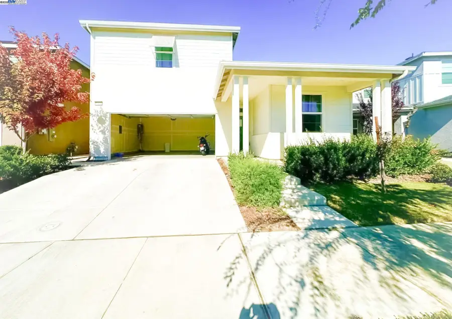 2409 Explorador Dr, Merced, CA 95340 - Image #2