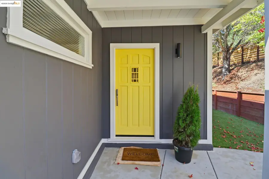 2 Hillcrest Ct, San Anselmo, CA 94960 - Image #2