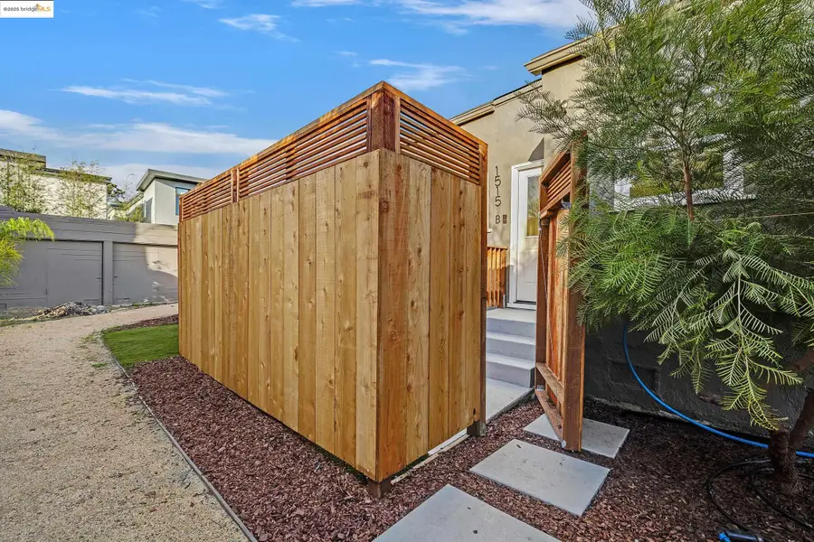 1515B Derby Street, Berkeley, CA 94703 - Image #3