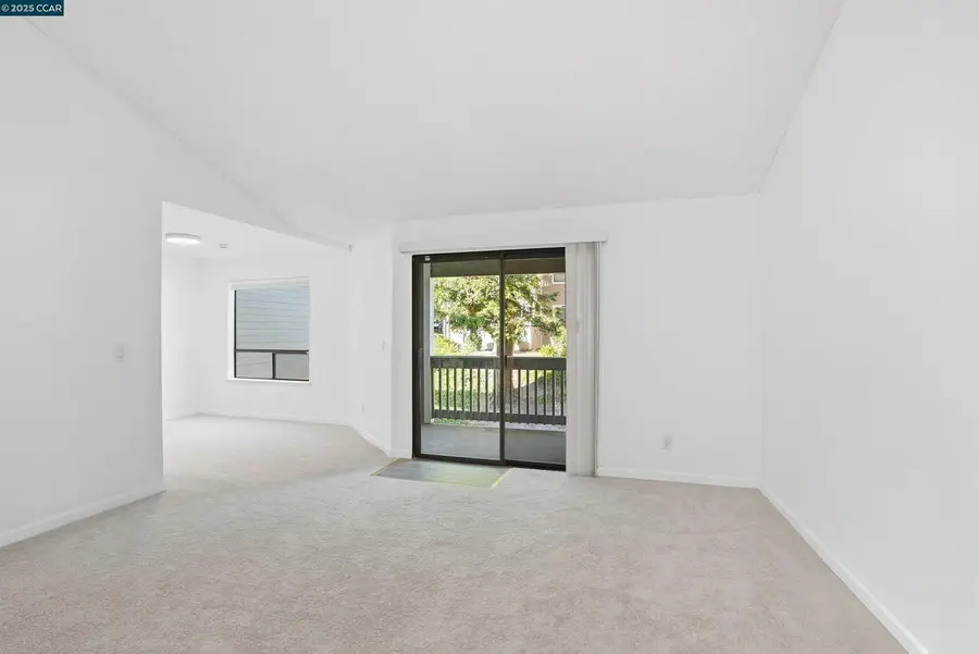 2725 Harvest Ln, Antioch, CA 94531 - Image #2