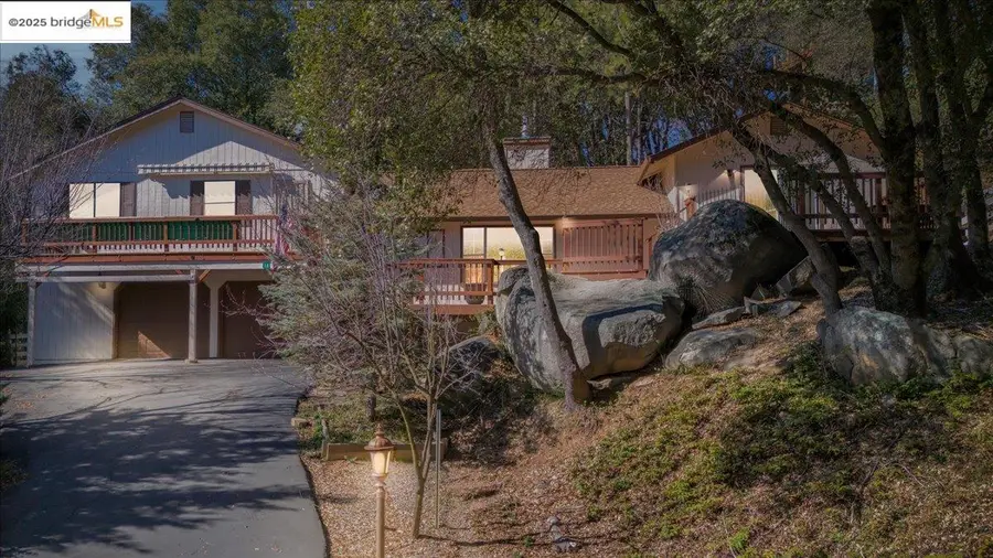 16110 Comet Mine Court, Sonora, CA 95370 - Image #2