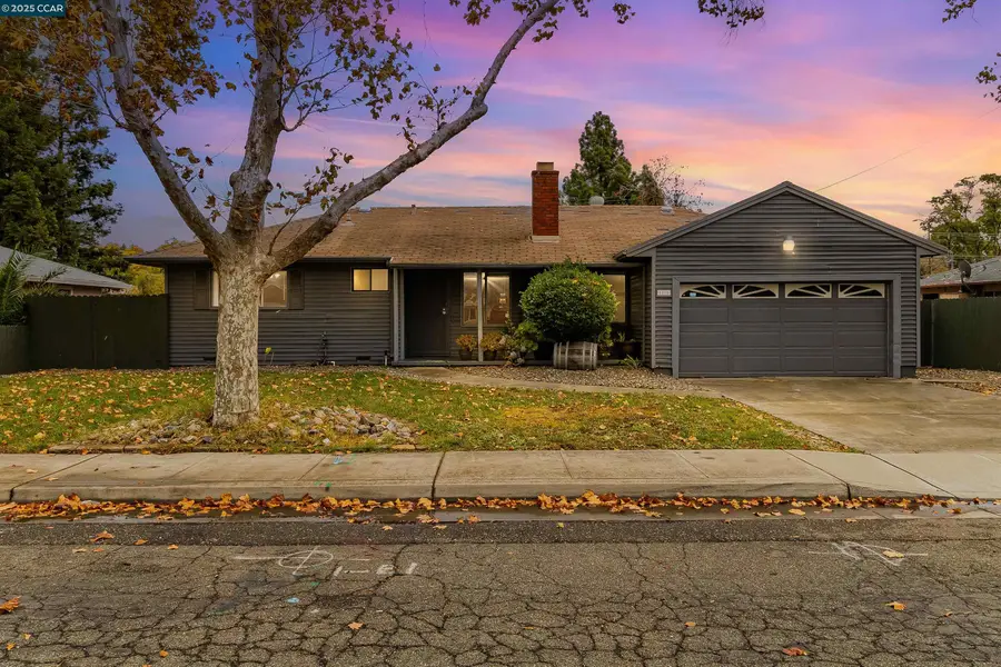 1216 Lincoln St, Fairfield, CA 94533 - Image #2