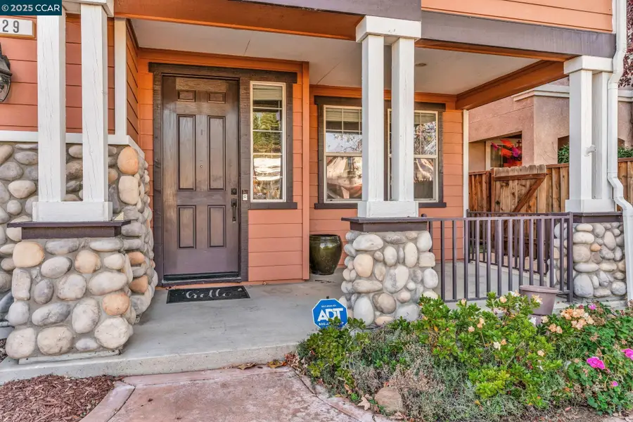 29 Diane Ct, Oakley, CA 94561 - #3
